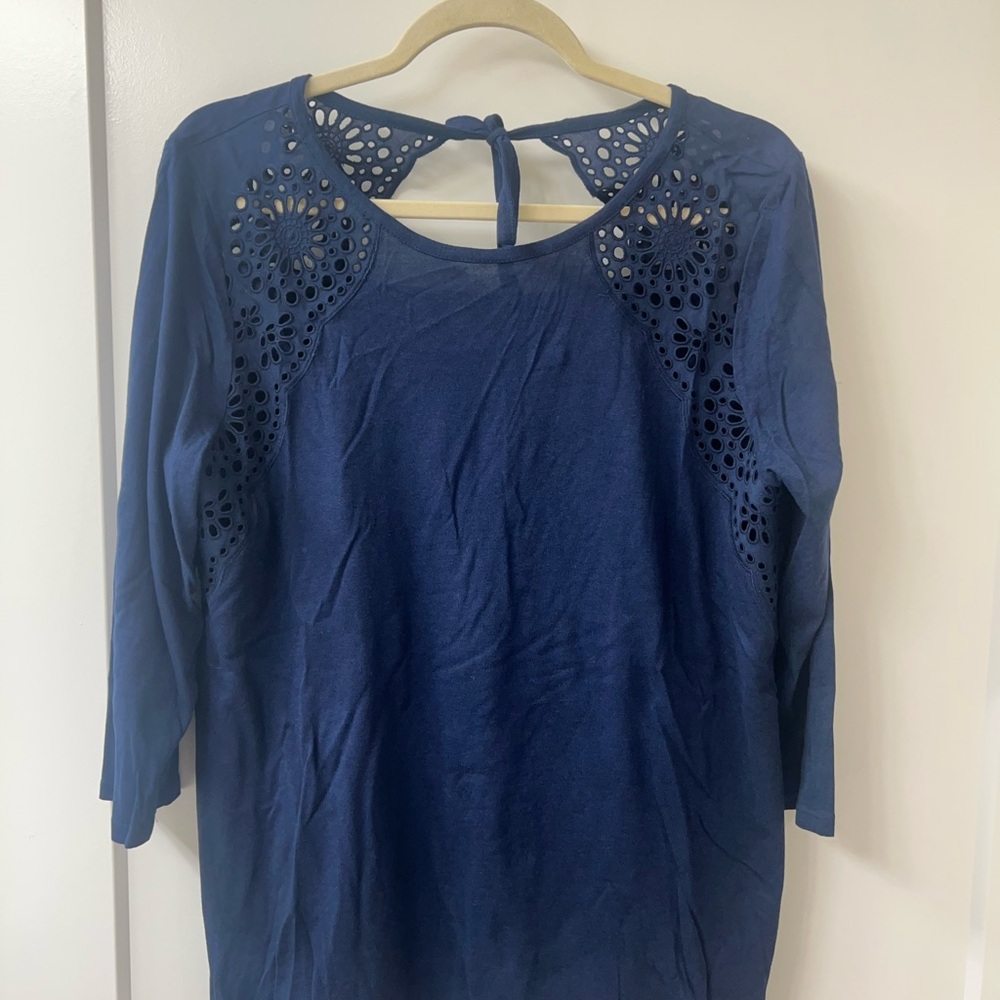 J. Jill Navy Blue Lace 3/4 Length Sleeve Top SZ M w/ Tie Back